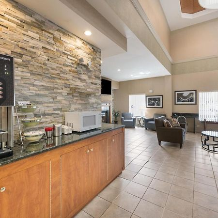 Quality Inn & Suites Fishkill South Near I-84 Ngoại thất bức ảnh