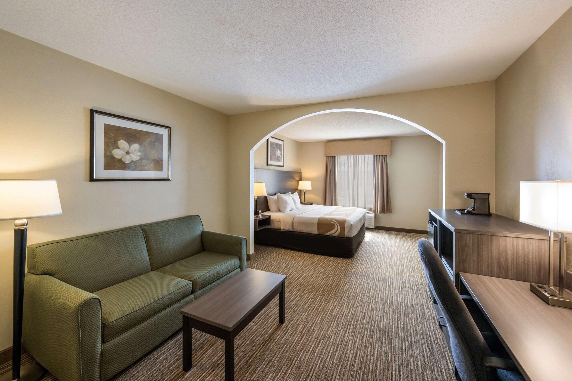 Quality Inn & Suites Fishkill South Near I-84 Ngoại thất bức ảnh