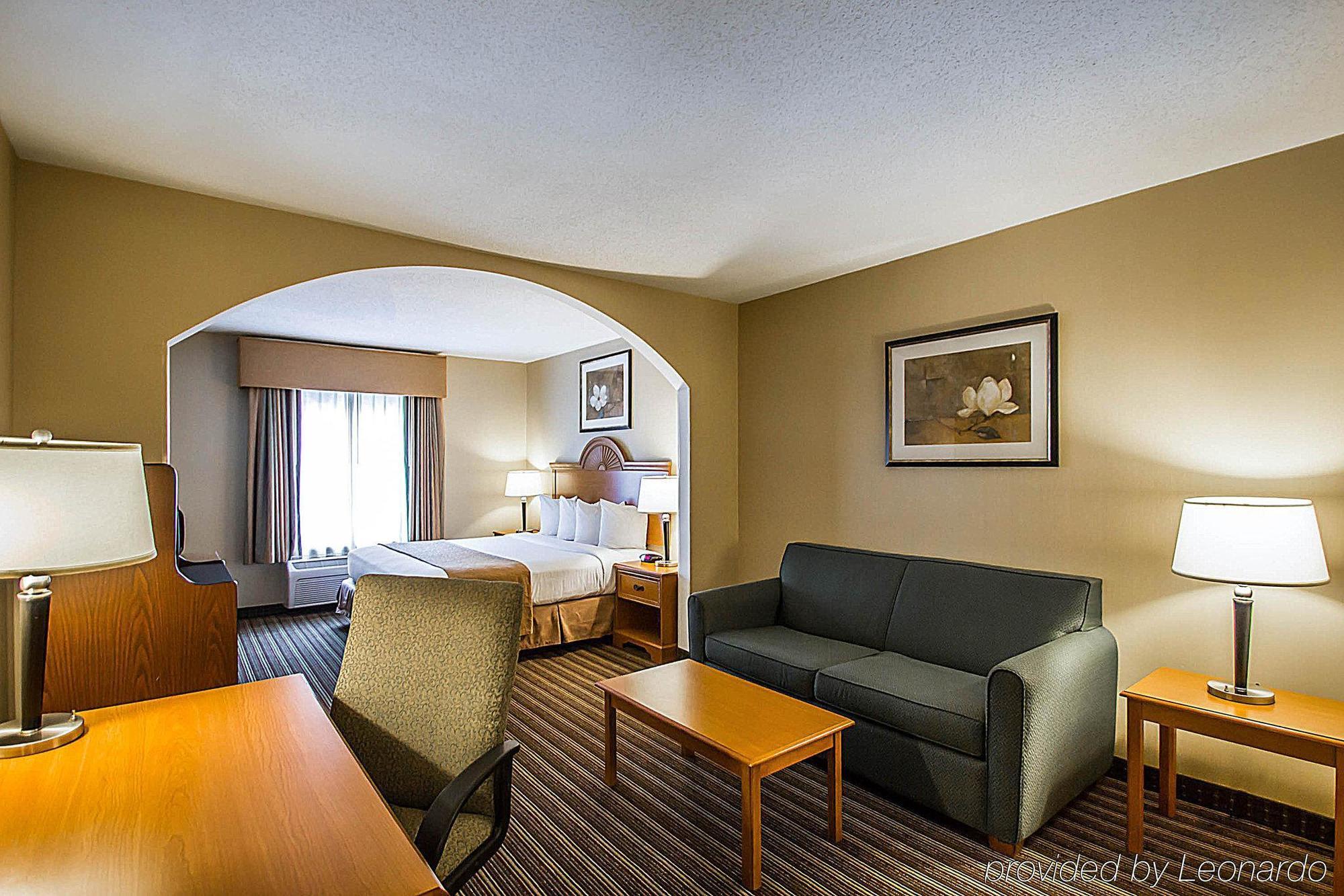 Quality Inn & Suites Fishkill South Near I-84 Ngoại thất bức ảnh
